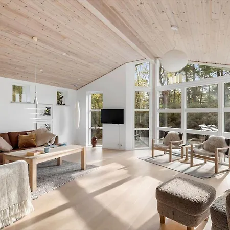 2502-nexo-gubbegardsvejen-31 * Dueodde