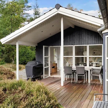 2502-nexo-gubbegardsvejen-31 * Dueodde